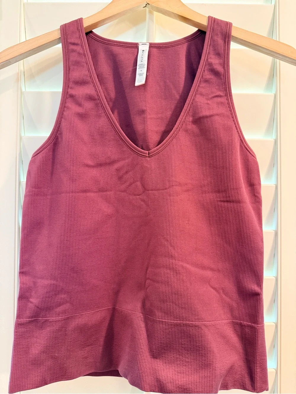 Athleta Ribbed V-Neck Tank Top - Mauve - Picture 1 of 4